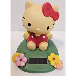 Takara Tomy Sanrio Nohohon Hello Kitty Toy Solar Powered Motion Bobble Head 2004